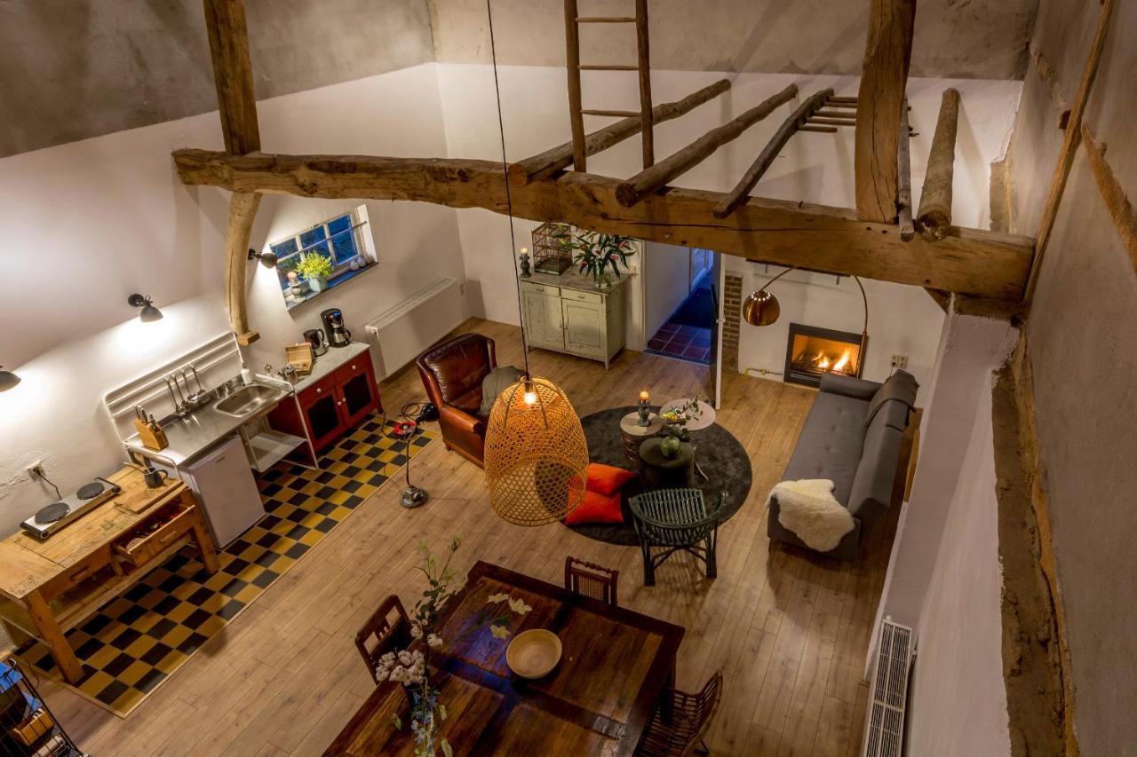 Aan De Holle Weg. Zeer Landelijk Gelegen Verbouwde Stal Tot Woning Nuth Exterior foto